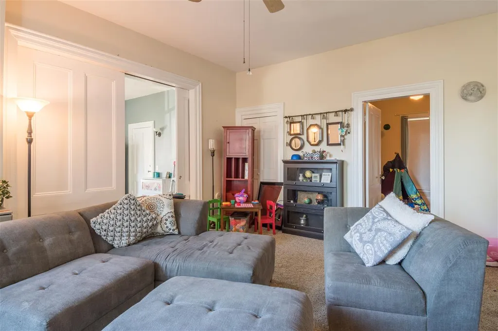 42 Arlington Street Nashua NH 03060