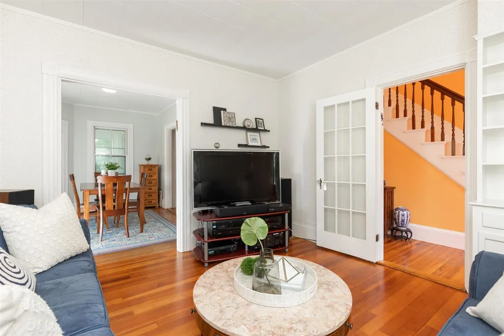 53 Mcnabb Court Portsmouth NH 03801