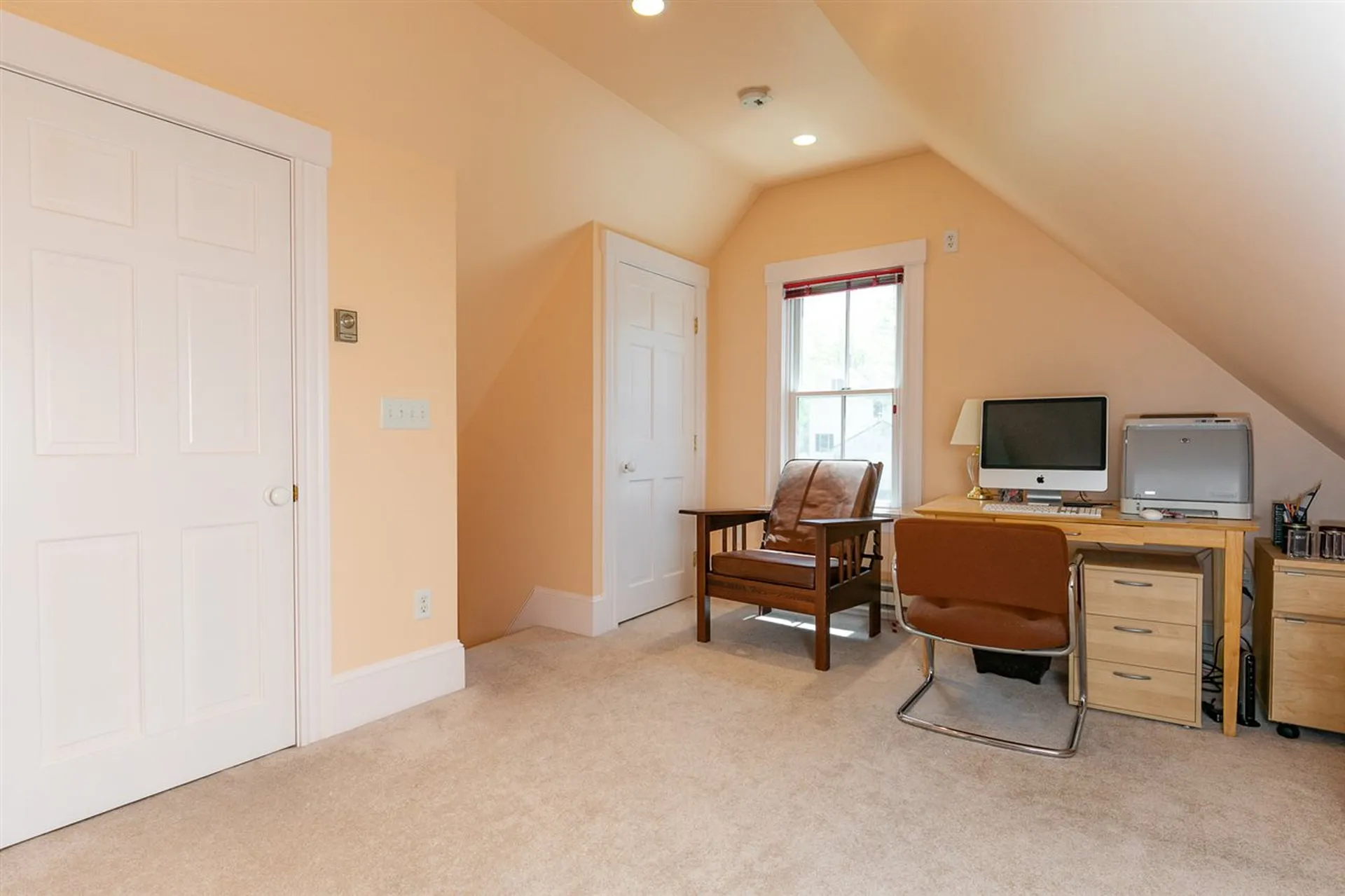 53 Mcnabb Court Portsmouth NH 03801
