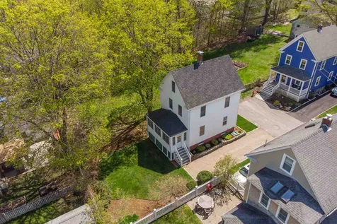 53 Mcnabb Court Portsmouth NH 03801