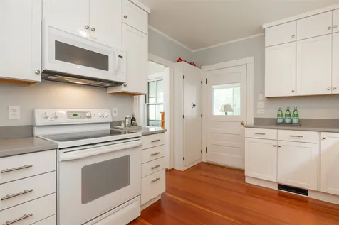 53 Mcnabb Court Portsmouth NH 03801