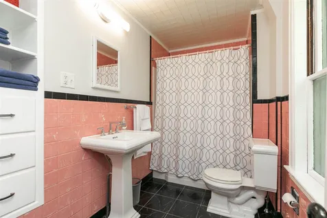 53 Mcnabb Court Portsmouth NH 03801