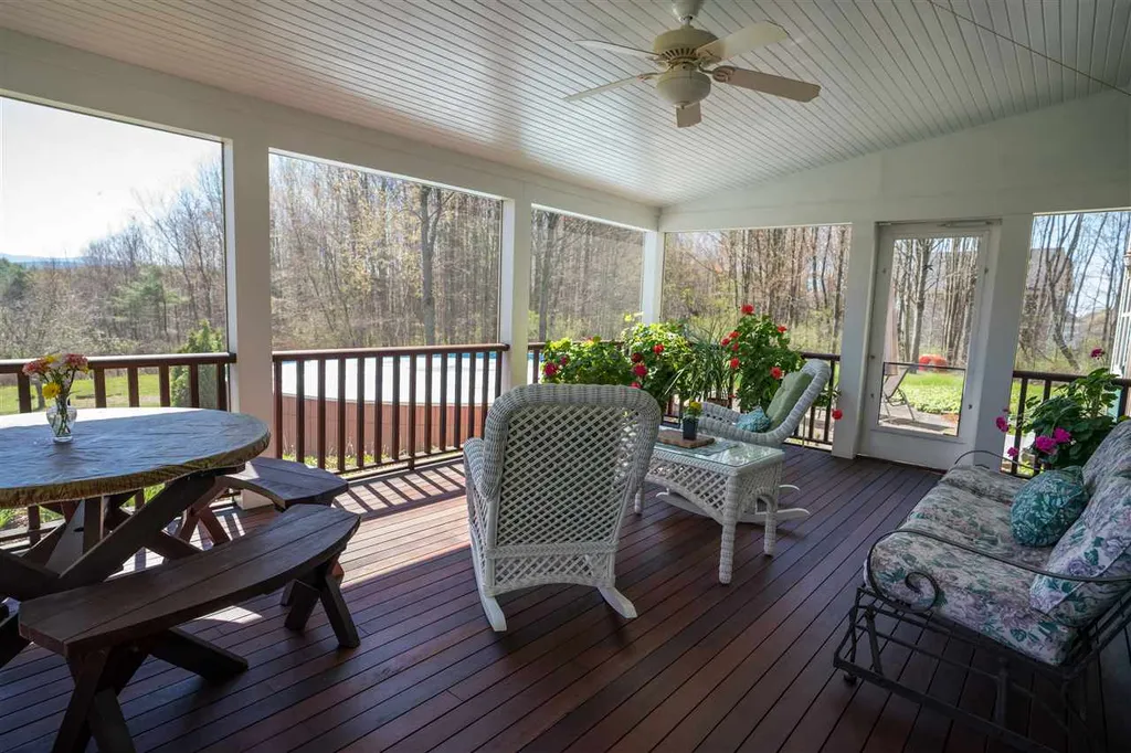 605 Meadowside Drive Charlotte VT 05445