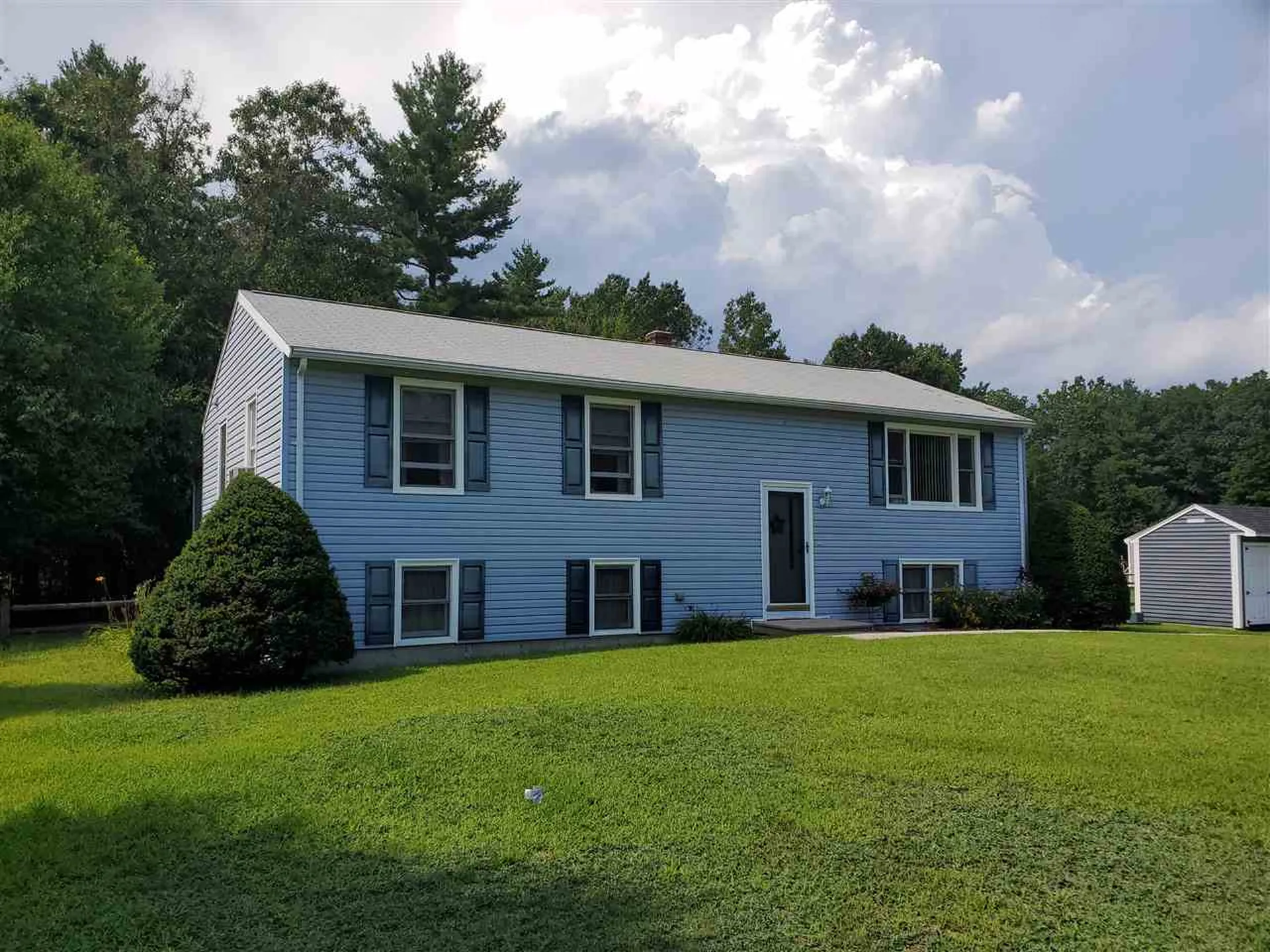 2 Beaver Pond Road Kingston NH 03848