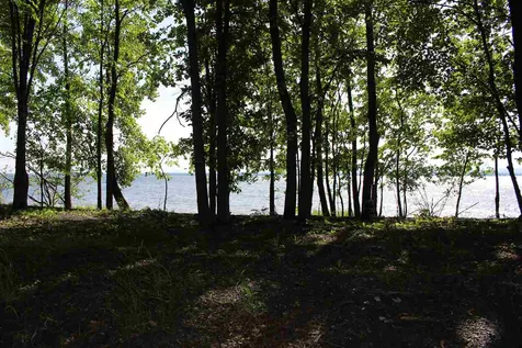 2510 Lakeview Drive North Hero VT 05474