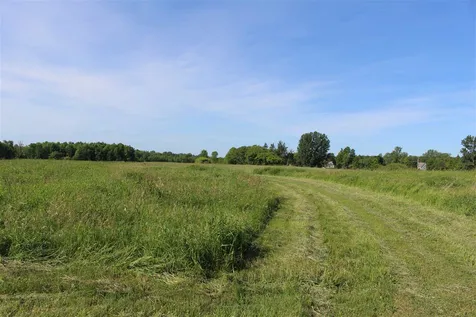2510 Lakeview Drive North Hero VT 05474