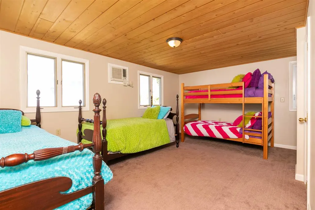 104 Echo Avenue Portsmouth NH 03801