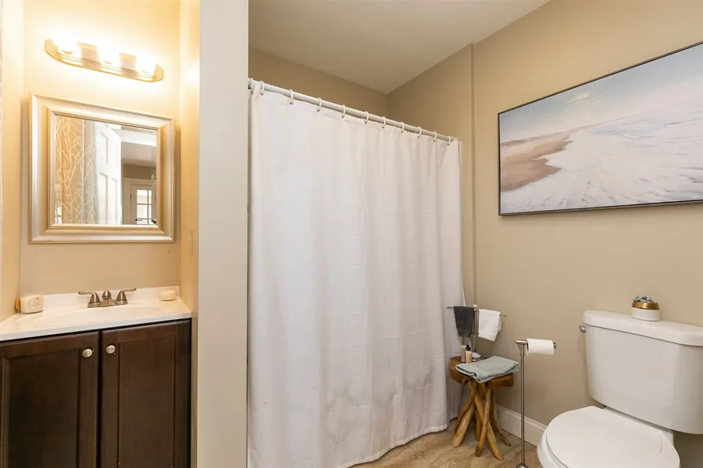 104 Echo Avenue Portsmouth NH 03801