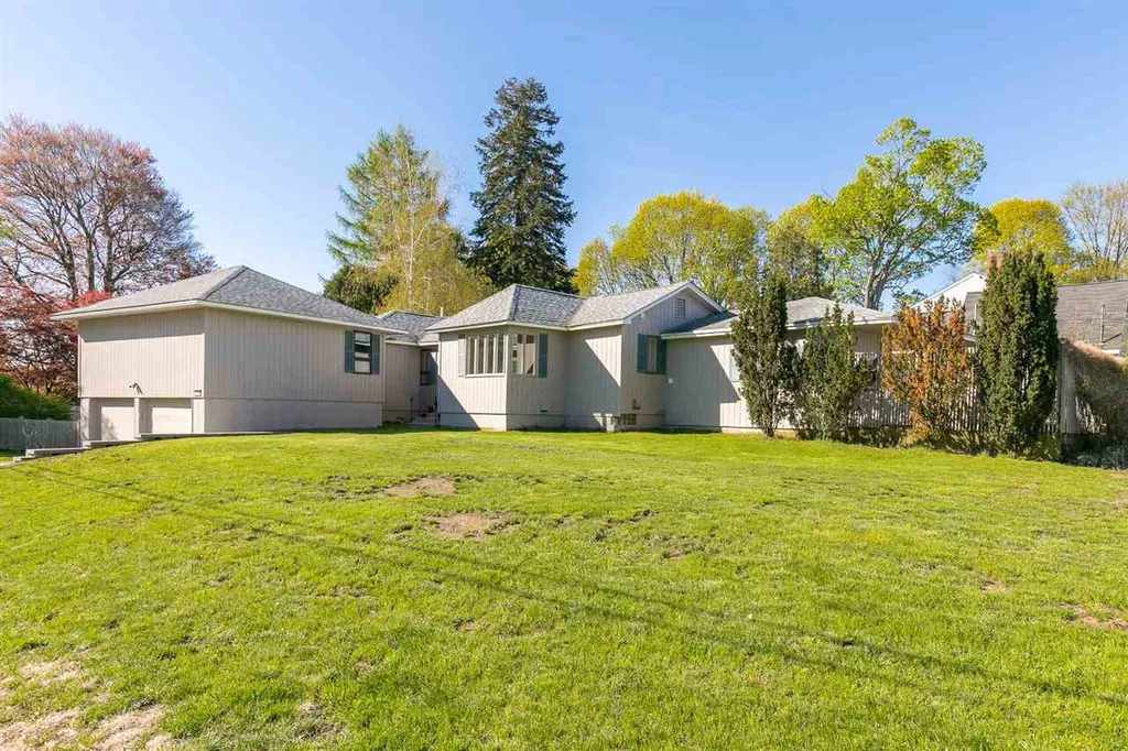 104 Echo Avenue Portsmouth NH 03801