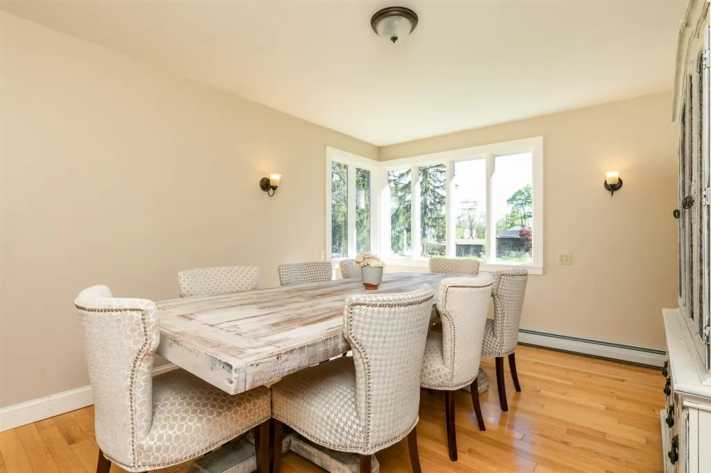 104 Echo Avenue Portsmouth NH 03801