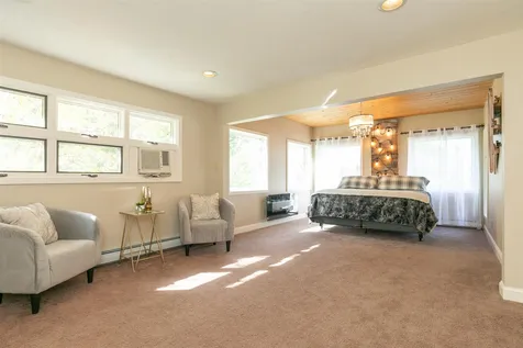 104 Echo Avenue Portsmouth NH 03801