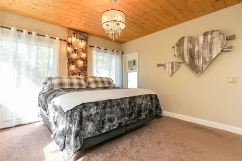 104 Echo Avenue Portsmouth NH 03801