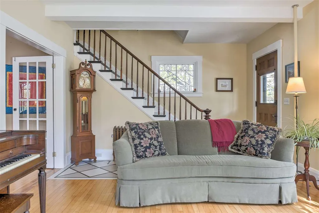 336 Court Street Keene NH 03431