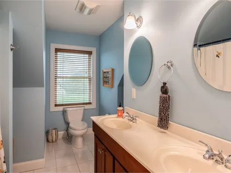 12 Lomeadow Road Hinesburg VT 05461