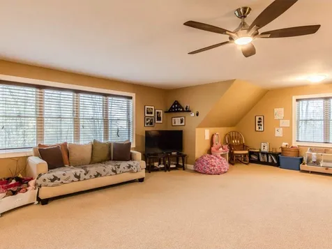 12 Lomeadow Road Hinesburg VT 05461