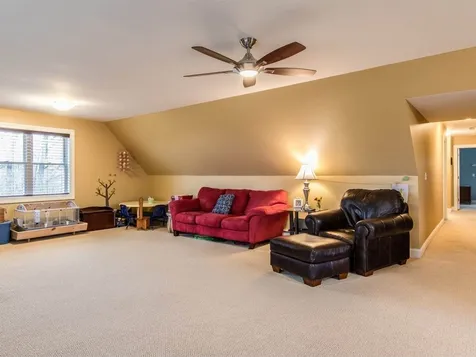 12 Lomeadow Road Hinesburg VT 05461