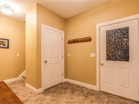 12 Lomeadow Road Hinesburg VT 05461