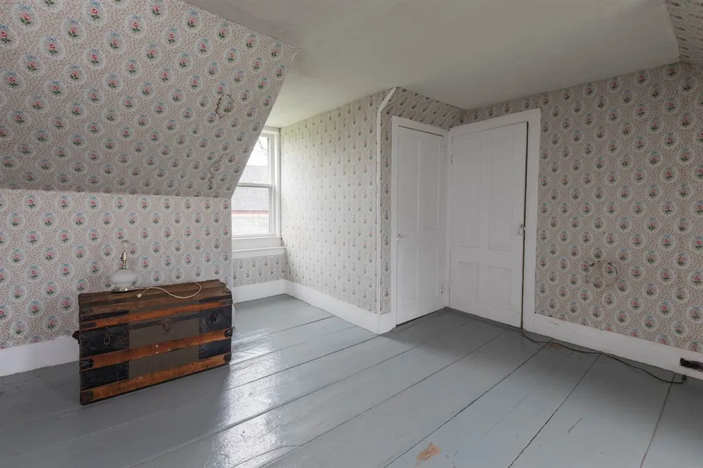44 North Road Kensington NH 03833