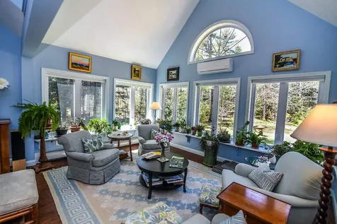 77 Brown Brook Circle Fremont NH 03044
