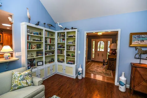 77 Brown Brook Circle Fremont NH 03044