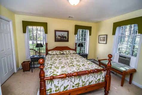 77 Brown Brook Circle Fremont NH 03044