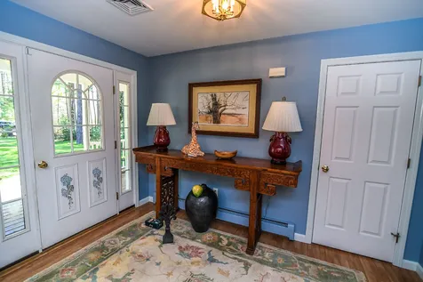 77 Brown Brook Circle Fremont NH 03044