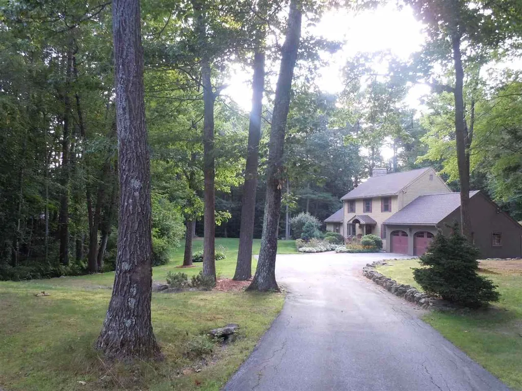 44 Kasey Drive Milford NH 03055