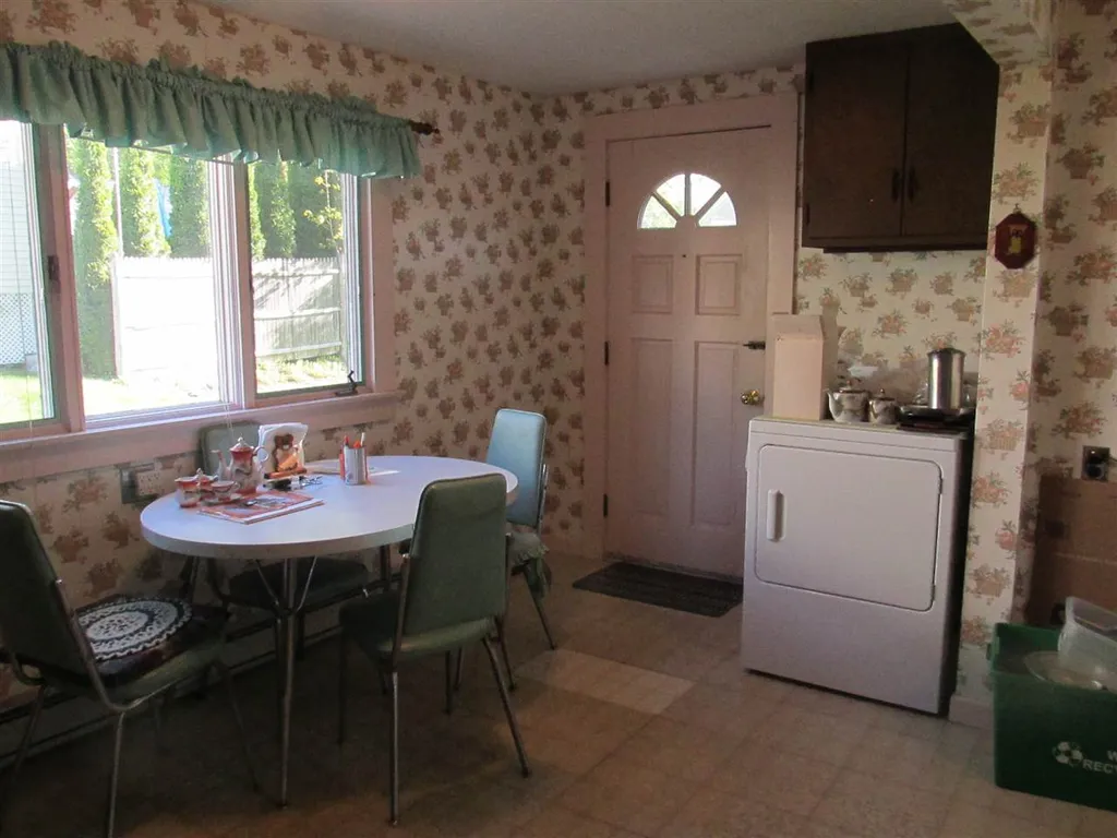 352 Wibird Street Portsmouth NH 03801