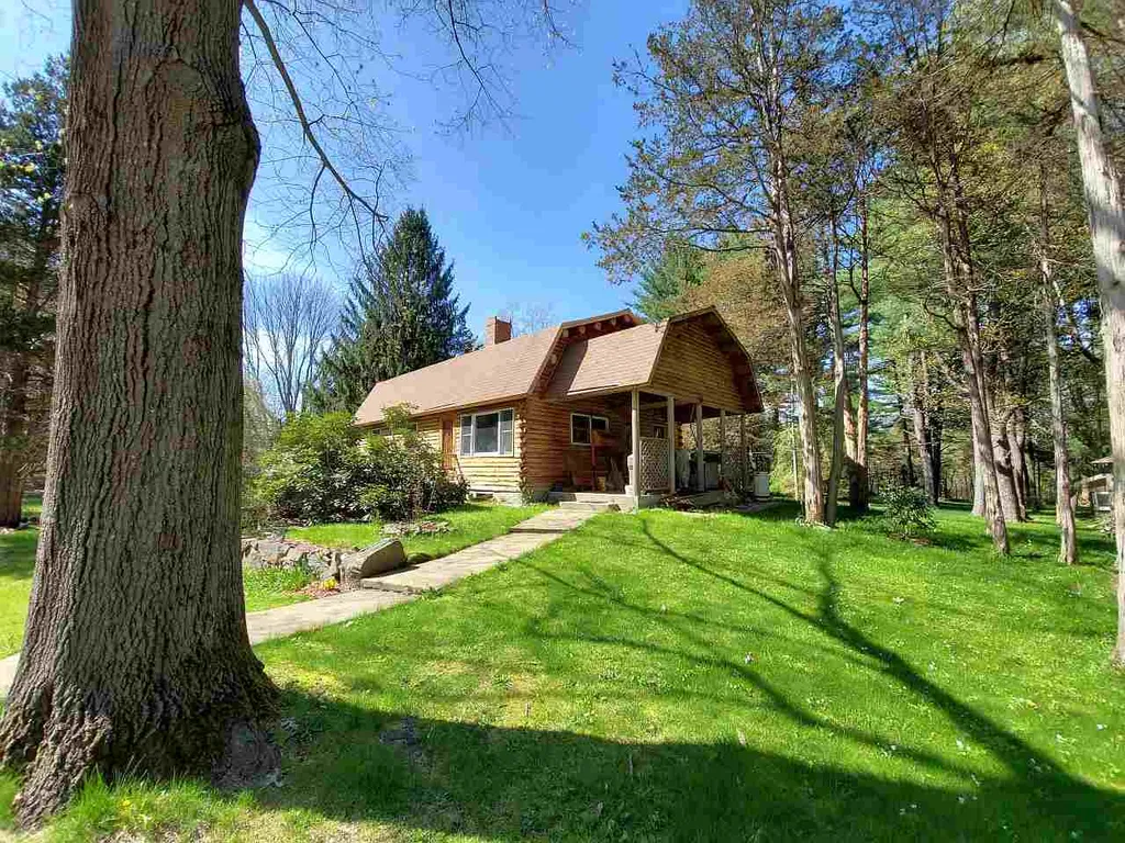 12r Sandy Point Road Stratham NH 03885