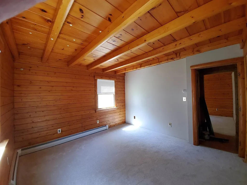 12r Sandy Point Road Stratham NH 03885