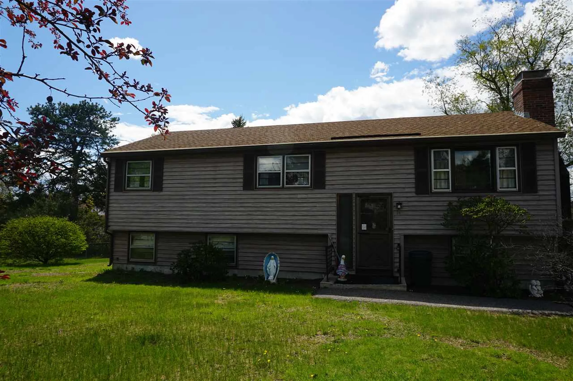 14 Gates Street Concord NH 03301
