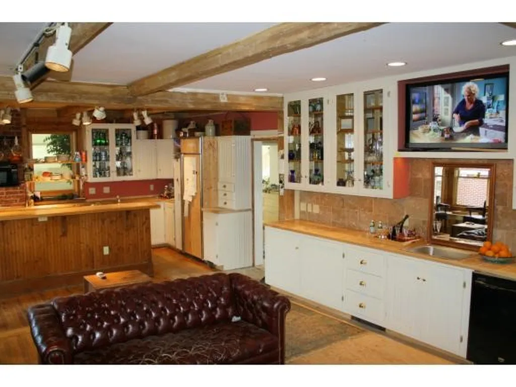 398 Scofield Mountain Road Winchester NH 03470