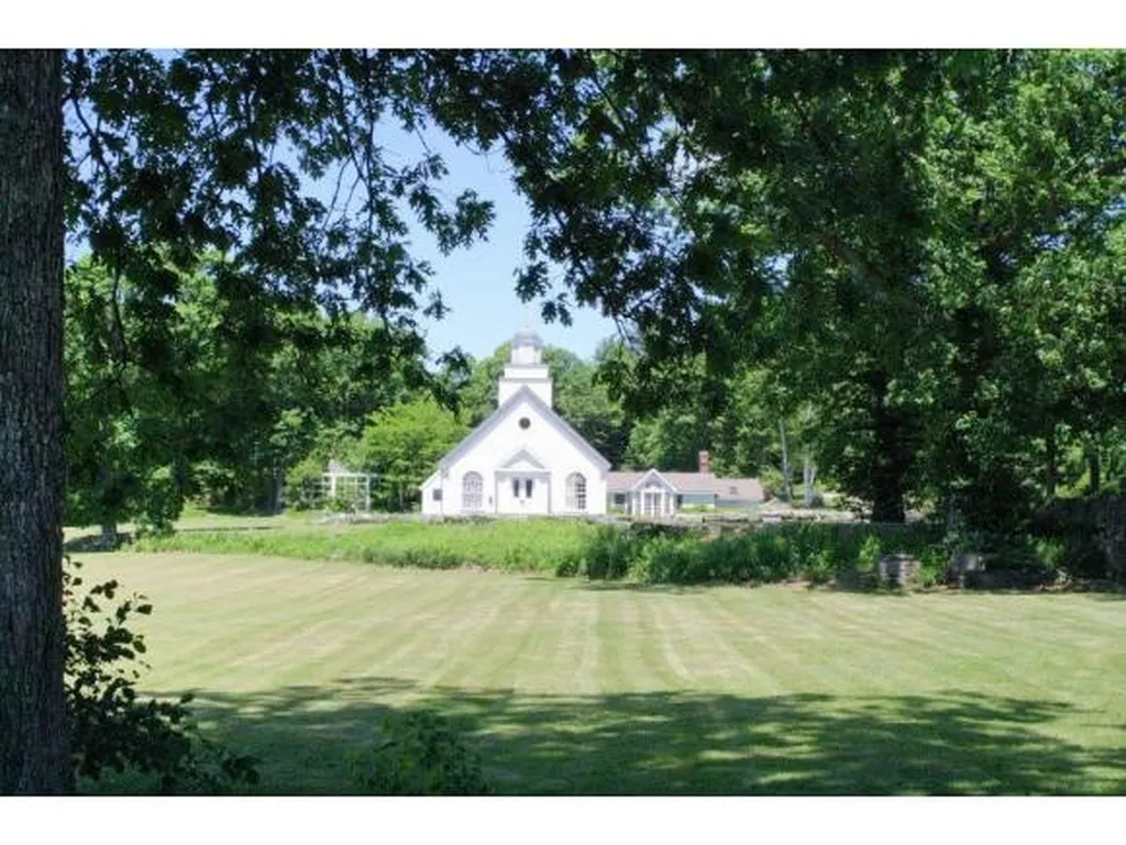 398 Scofield Mountain Road Winchester NH 03470