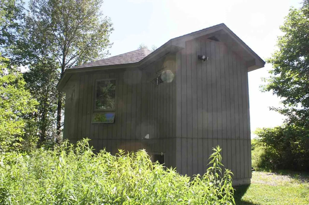 188 White Hill Loop Morgan VT 05853