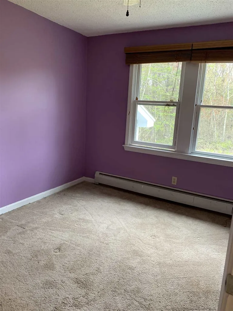 91 Prescott Road Raymond NH 03077