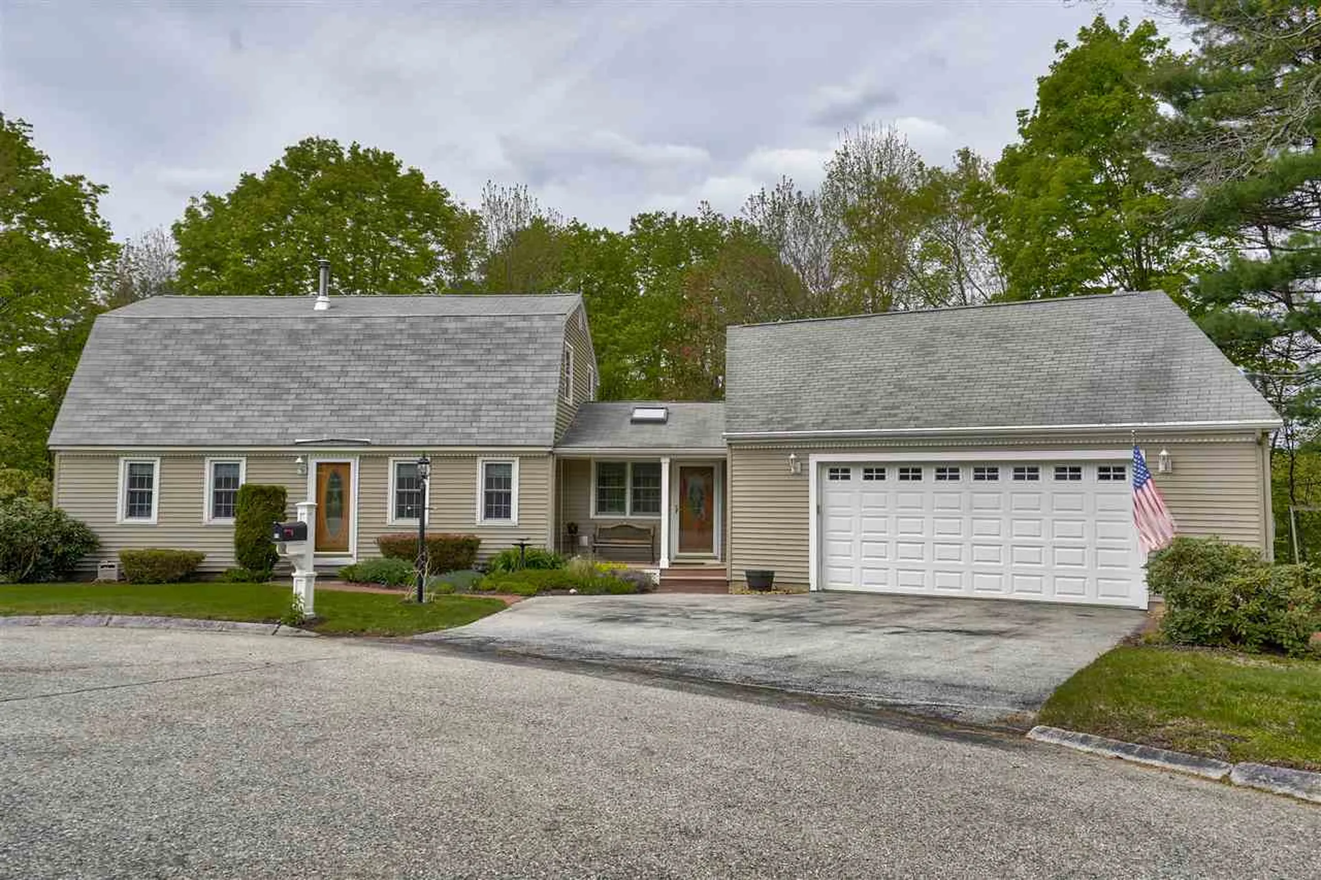 16 Penobscot Road Nashua NH 03062