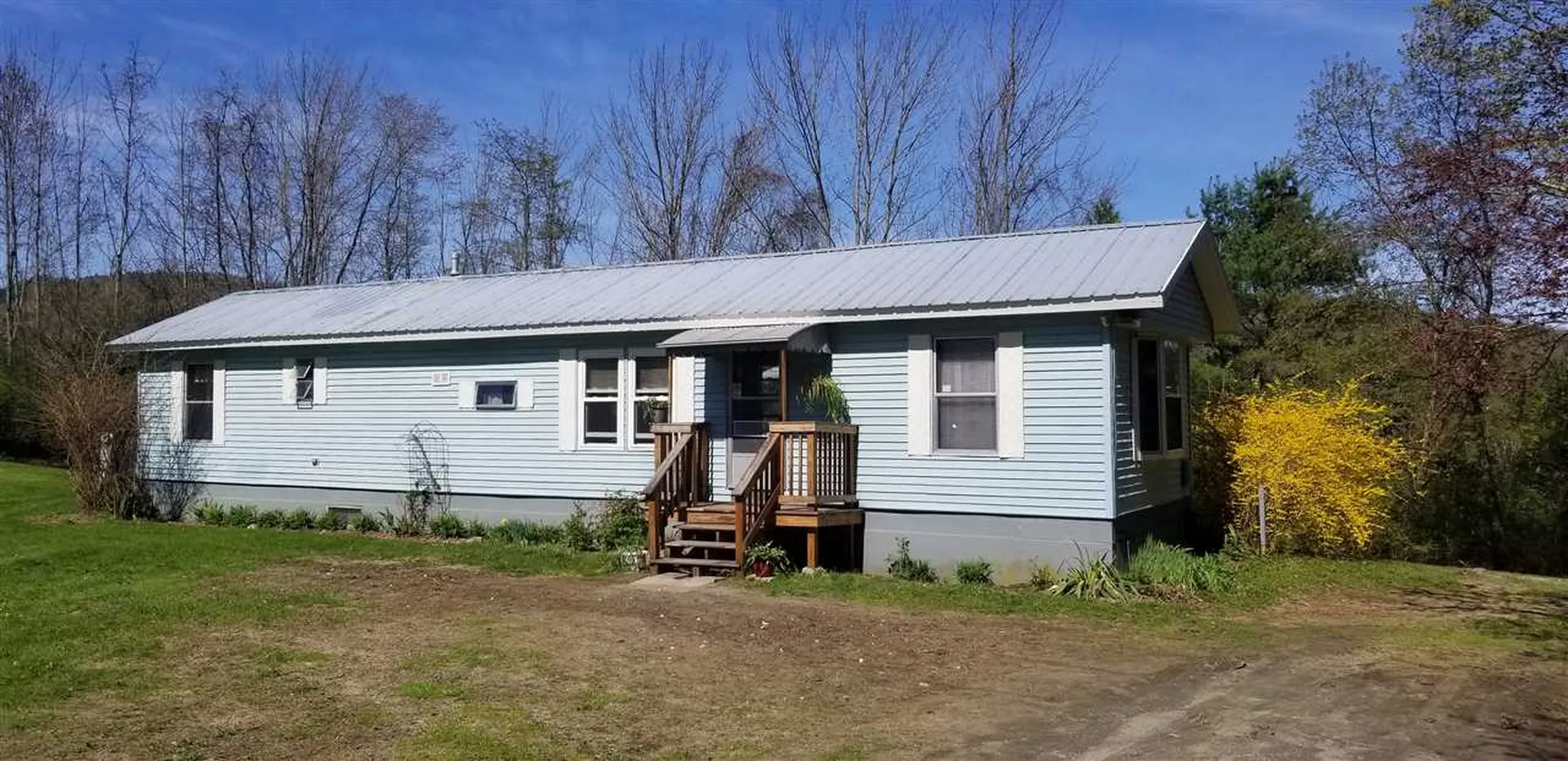 90 Estey Lane Windsor VT 05089