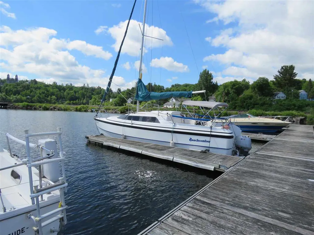 197 Farrants (Boat Slip D-20) Point Newport City VT 05855