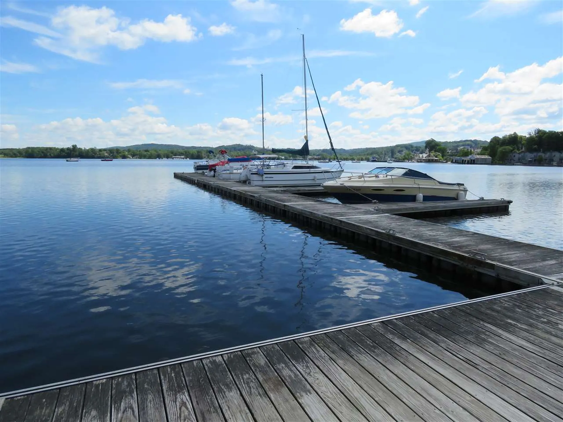 197 Farrants (Boat Slip D-20) Point Newport City VT 05855
