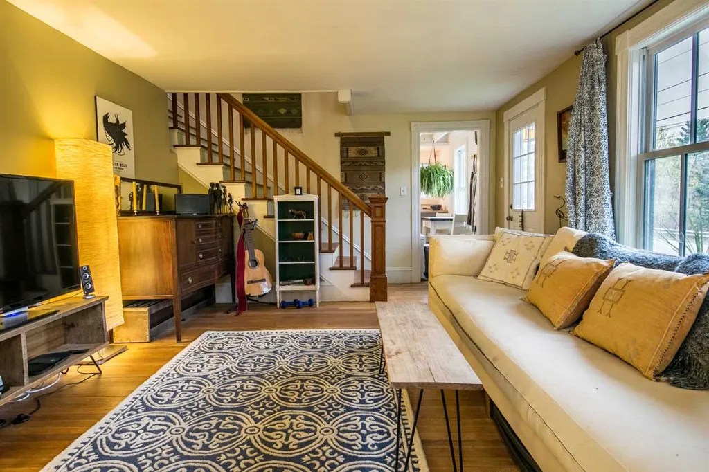 10 Alder Lane Essex VT 05452