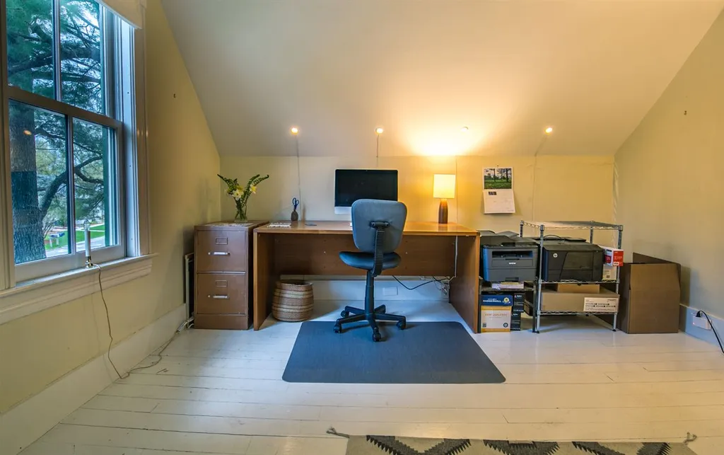 10 Alder Lane Essex VT 05452