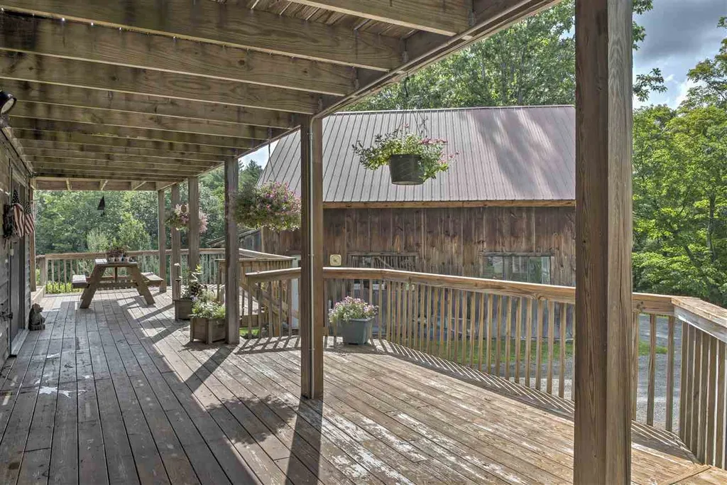 260 Cobb Hill Road Alstead NH 03602