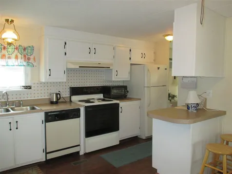 12 Oak Hill Drive Hampstead NH 03841