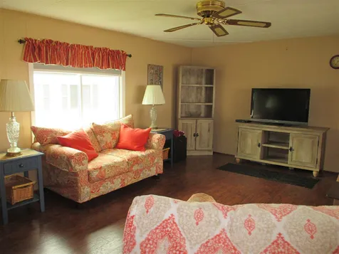 12 Oak Hill Drive Hampstead NH 03841