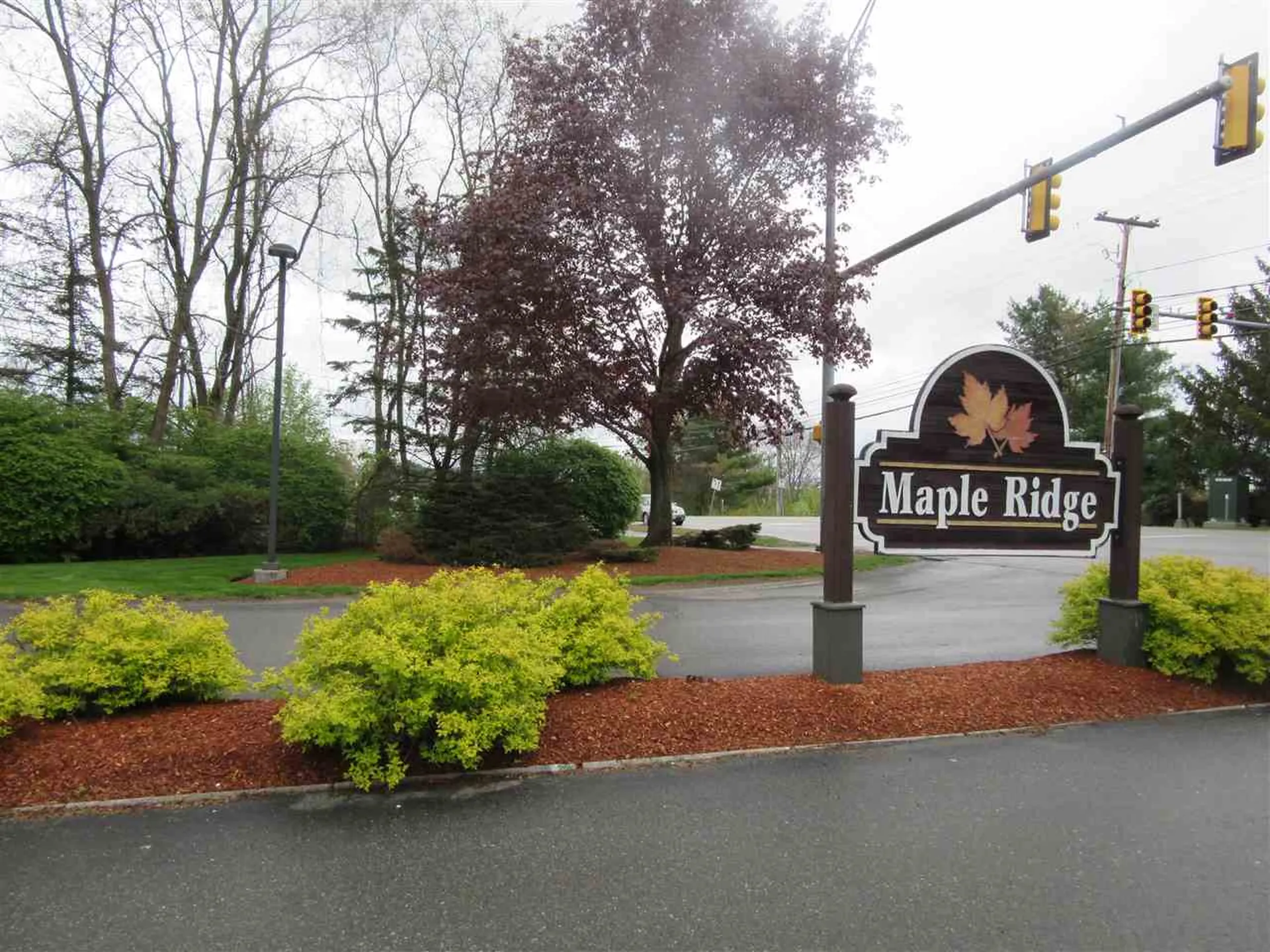 2 Maple Ridge Drive Merrimack NH 03054-7202
