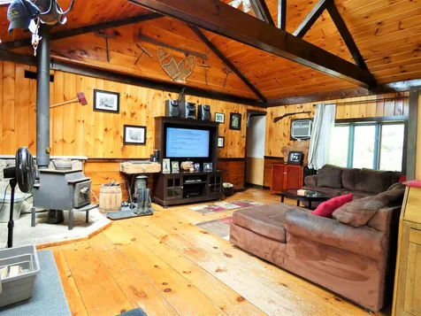 114 Breezy Hill Road Bradford NH 03221