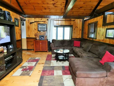 114 Breezy Hill Road Bradford NH 03221