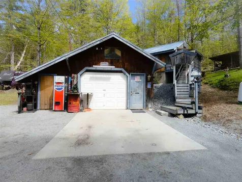114 Breezy Hill Road Bradford NH 03221