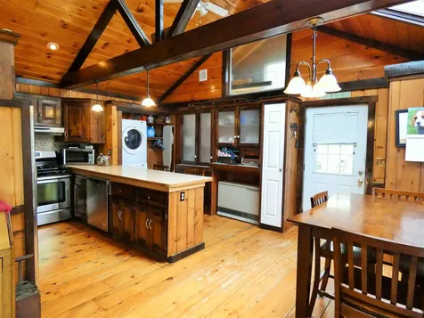114 Breezy Hill Road Bradford NH 03221