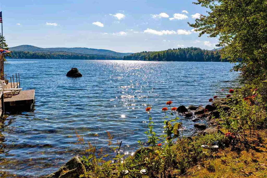 78 Burkehaven Lane Sunapee NH 03782